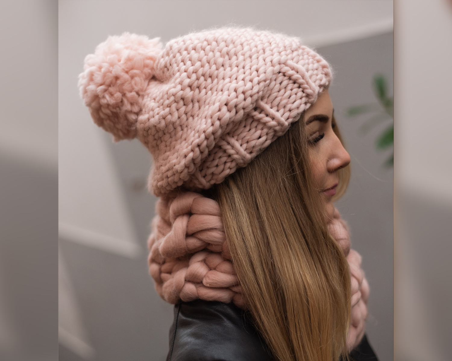 Pink, super chunky hand knitted women pom-pom hat