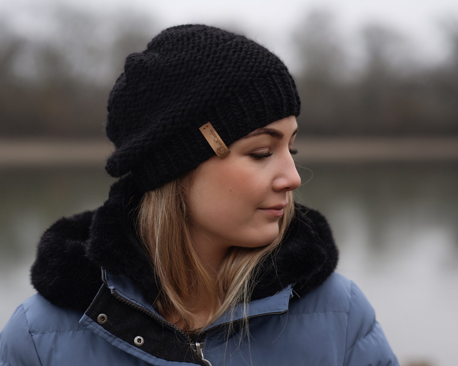Black, chunky knit women hat