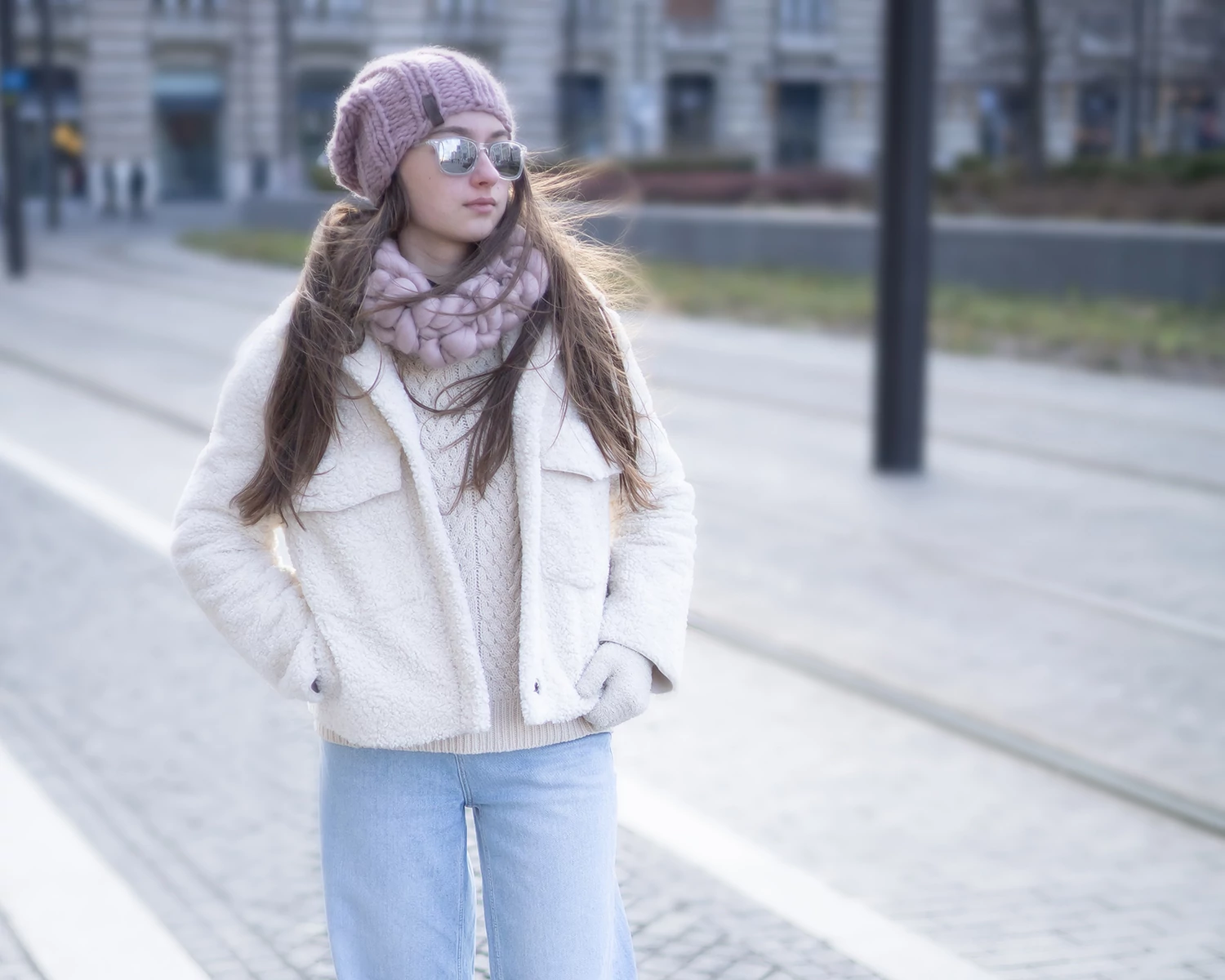 Chunky Knitted Infinity Scarf