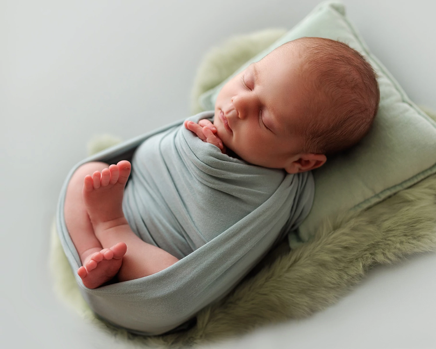 Zsálya  elasztikus wrap újszülött fotózáshoz