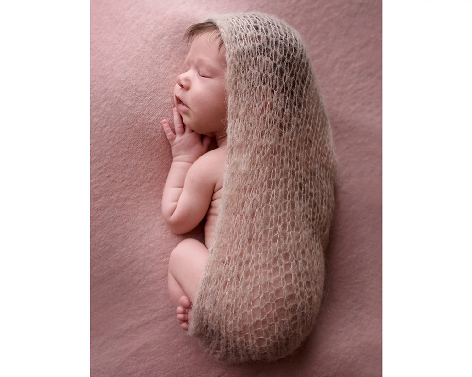 Világos bézs, kötött, lyukacsos csipke mohair wrap 120cm