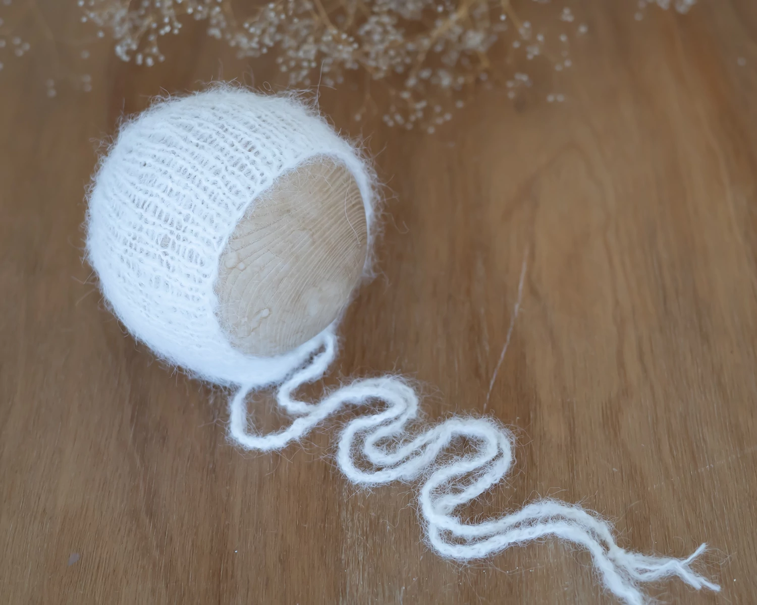 Fehér újszülött mohair bonnet