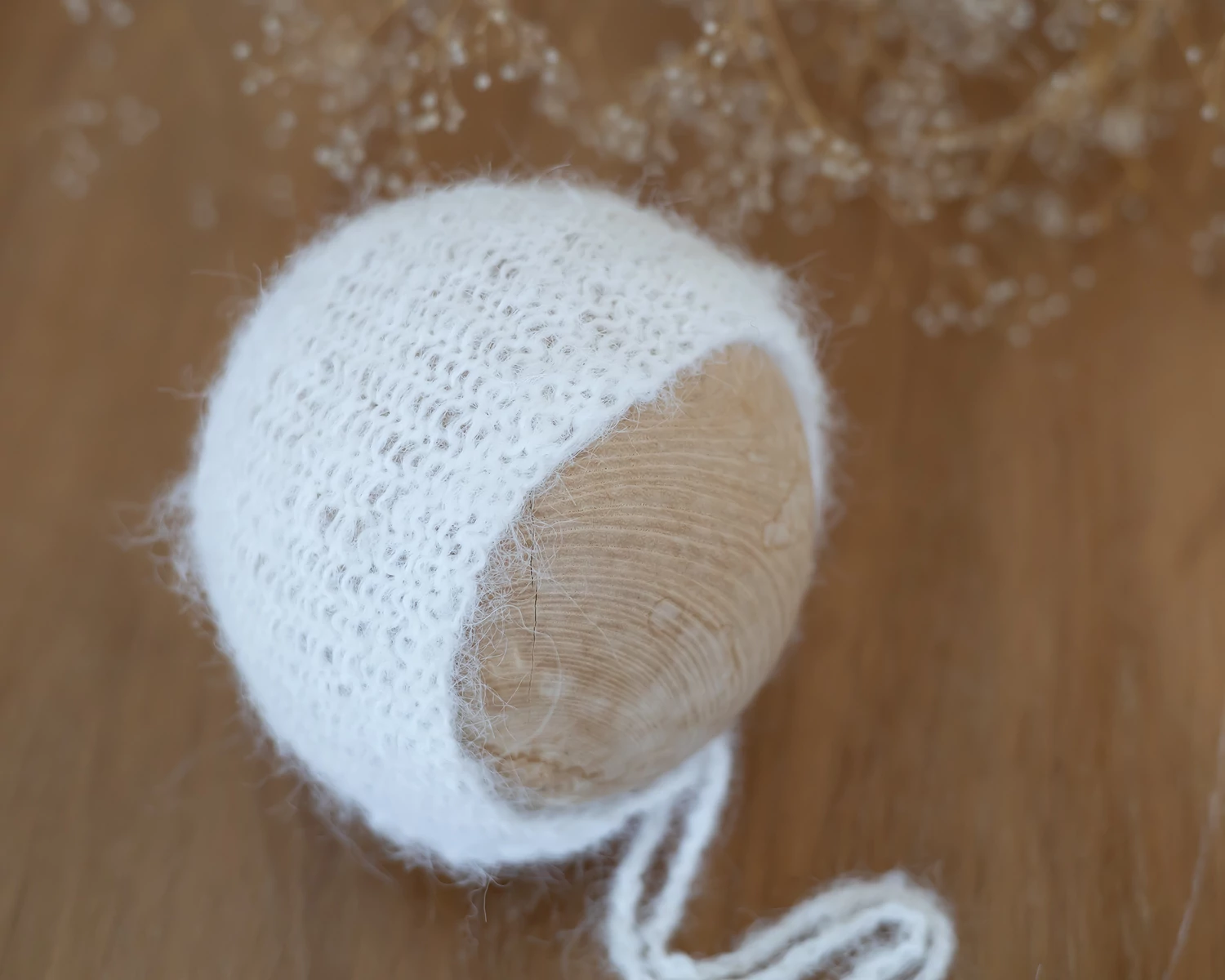 Fehér újszülött mohair bonnet