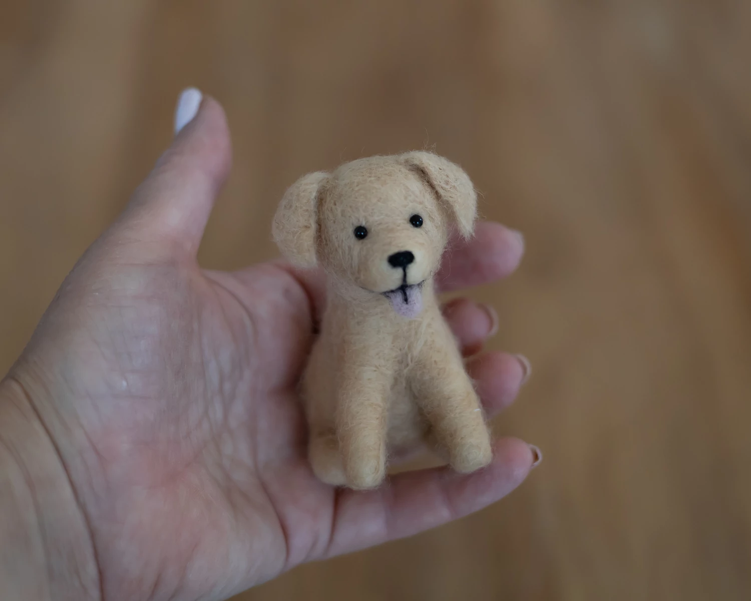 Nemez goldie / golden retriever kölyök kutyus figura
