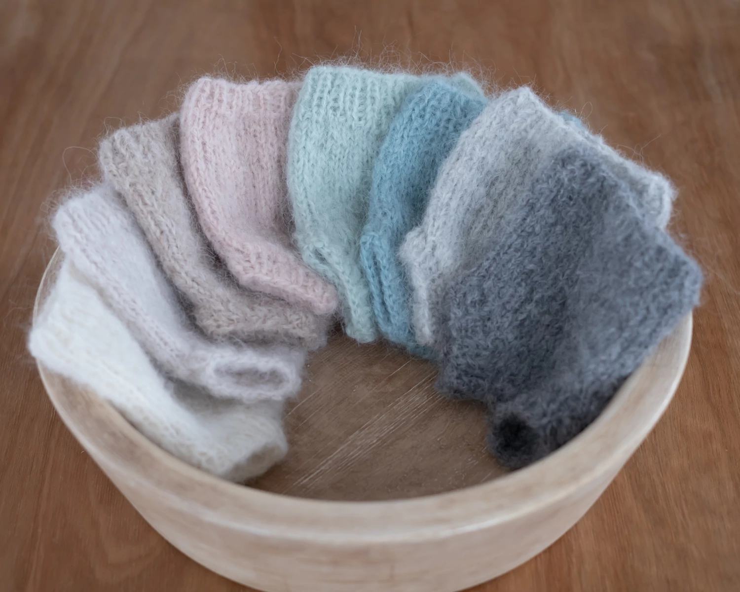 RENDELHETŐ mohair újszülött kötött bugyi - pelenkatakaró - 16 féle színben