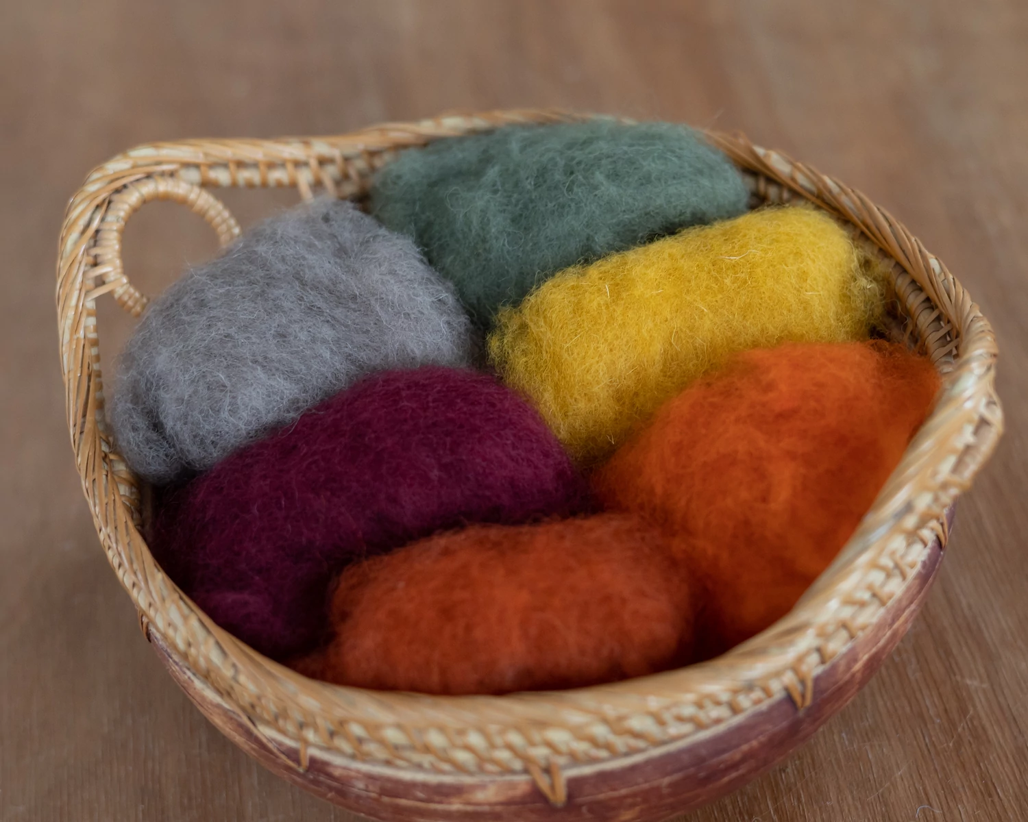 Gyapjú csomag 6 színben nemezeléshez és fonáshoz – "Ősz" - 30g