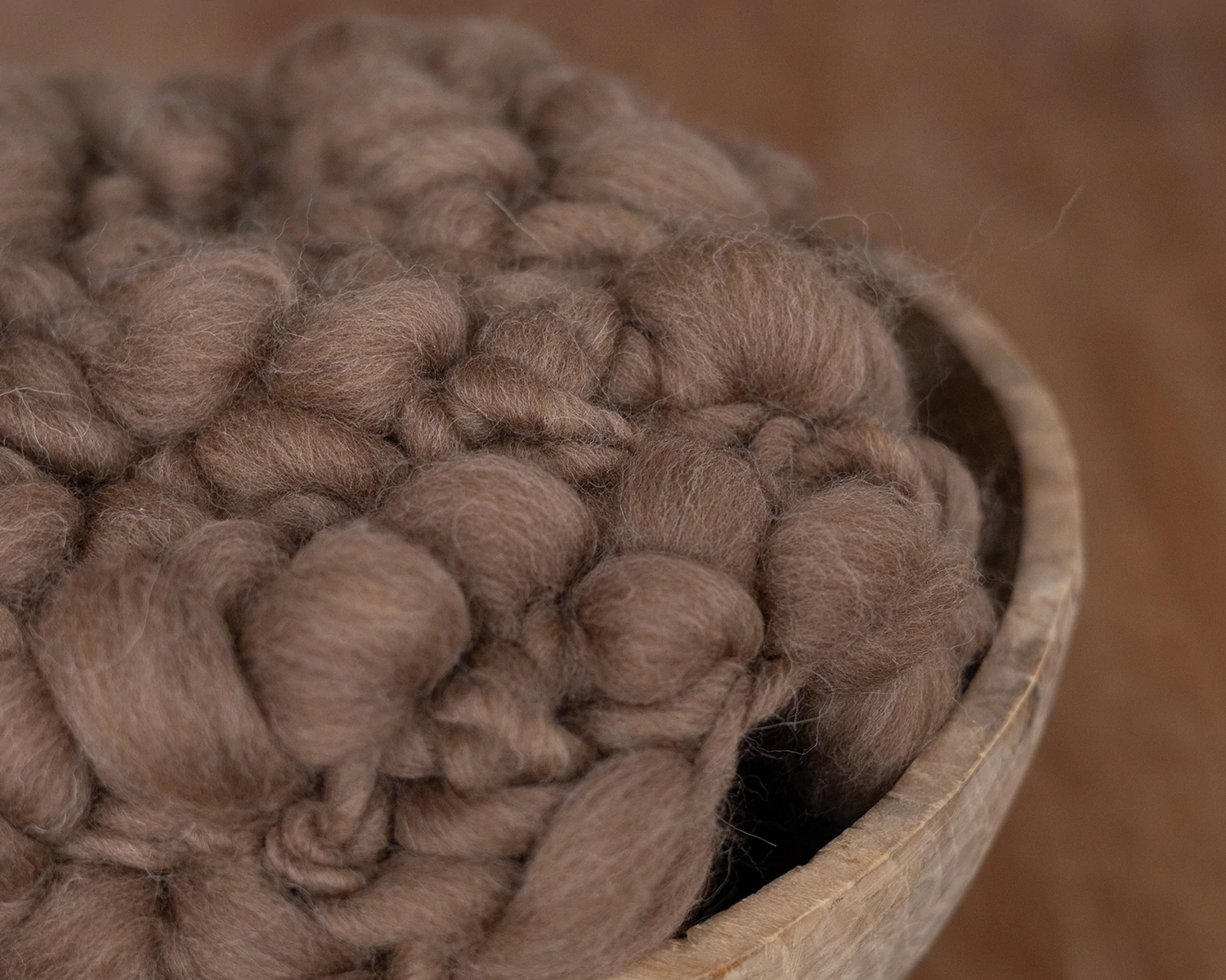 Warm Brown Chunky Wool Blanket / Layer, Oval  - Newborn Photography Prop