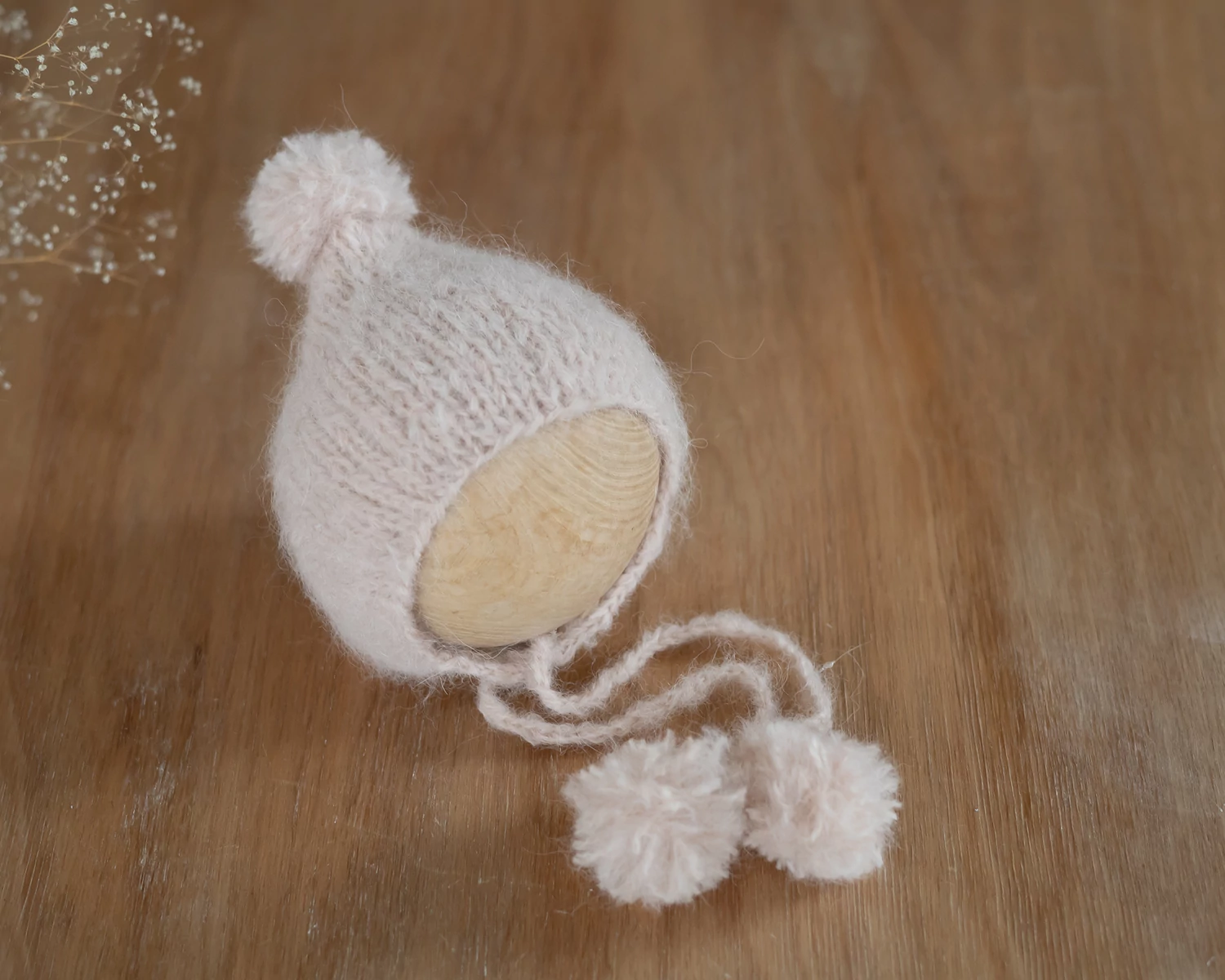 Púder rózsaszín, mohair, kézzel kötött sapka + pulóver + nadrág szett