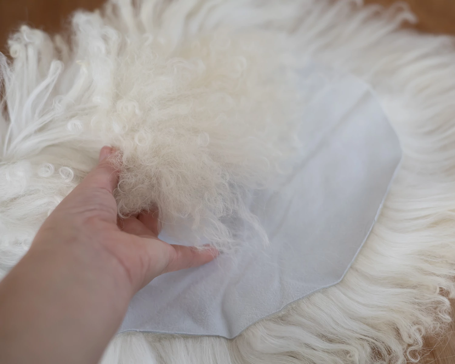 Ivory White Fur - Mini Size