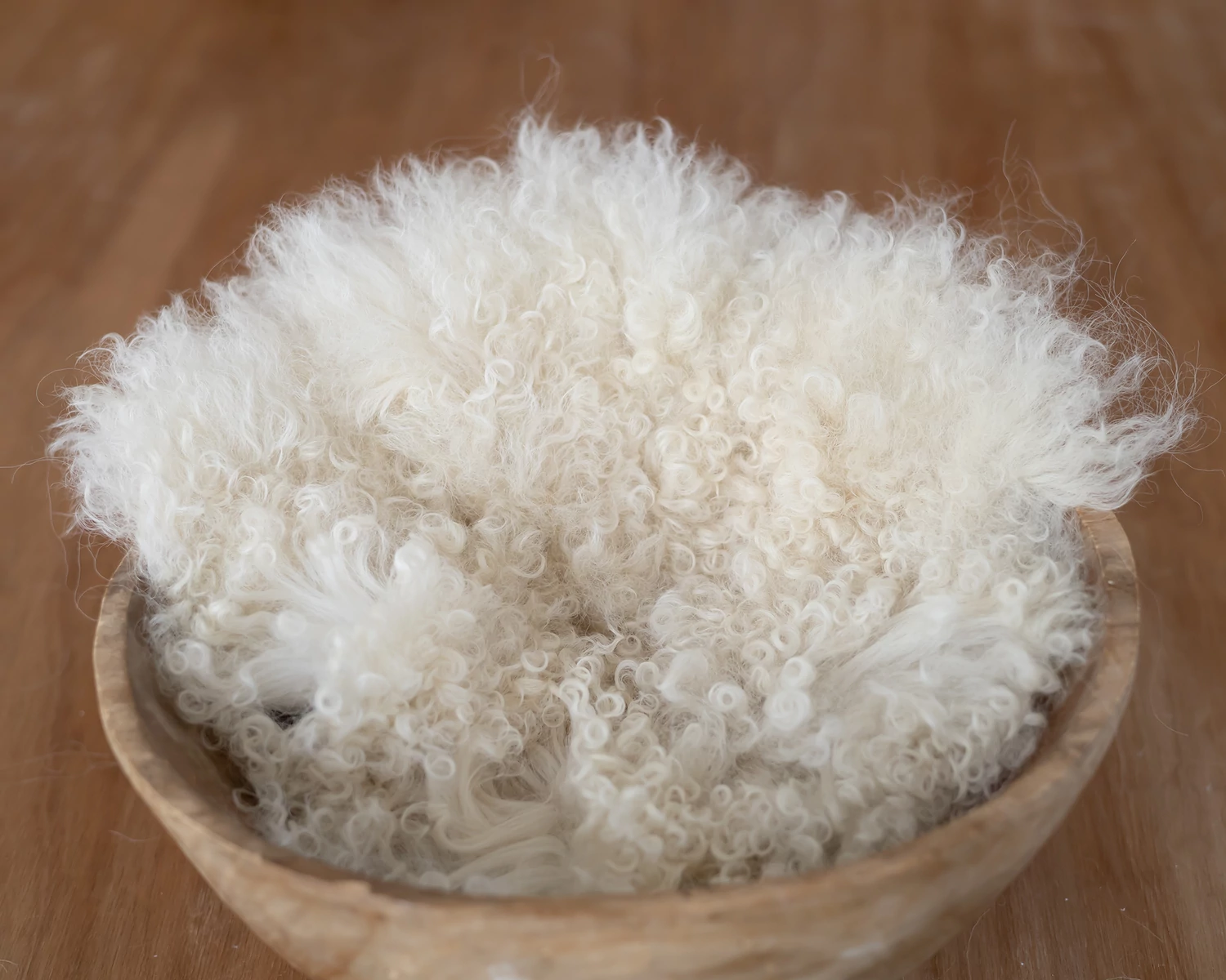 Ivory White Flokati Fur - Medium, Round Shape