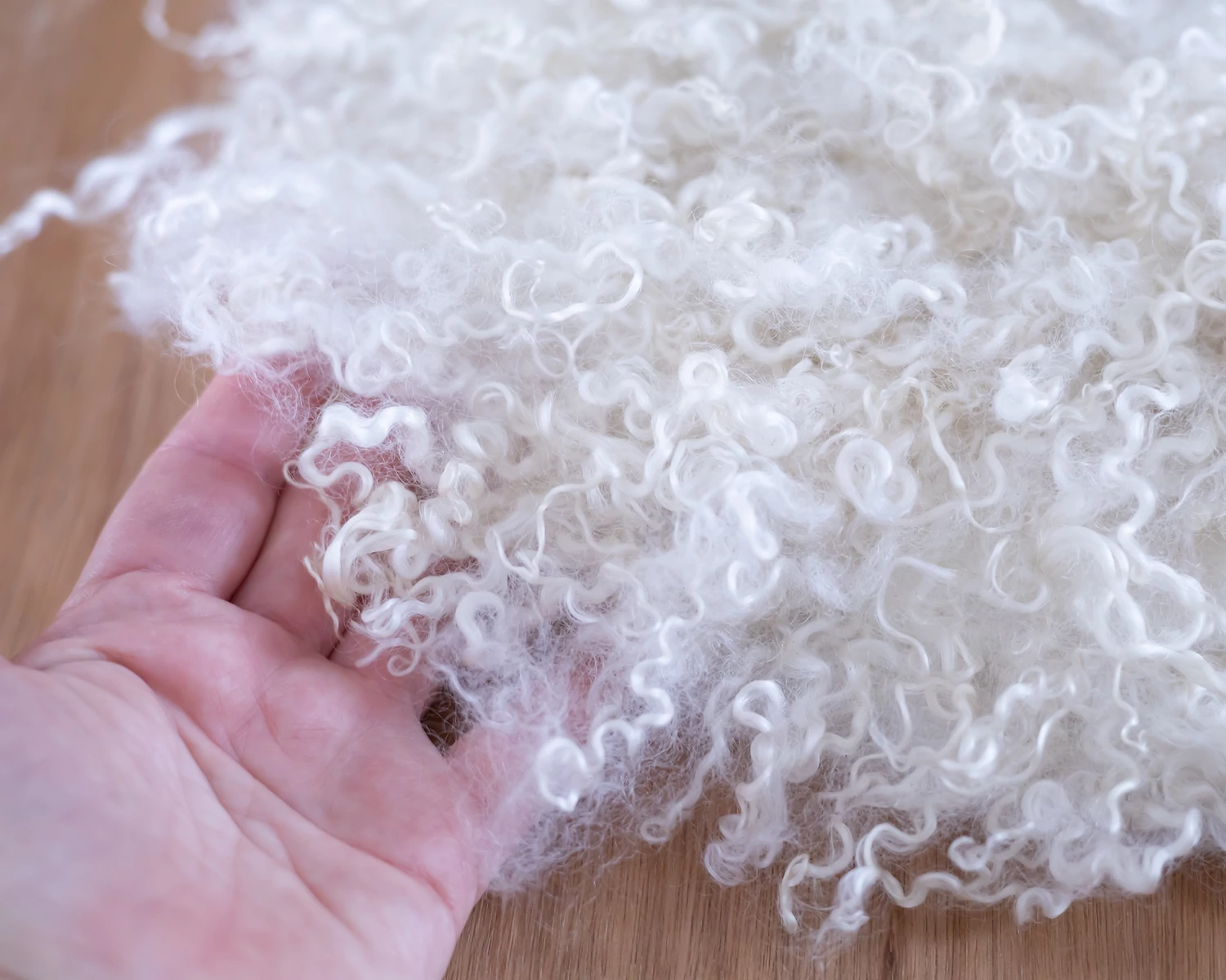 Ivory curly wool flokati  – small size