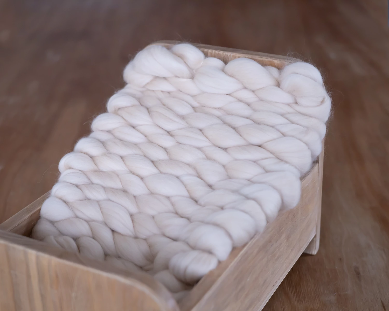 Cream woven mini wool layer