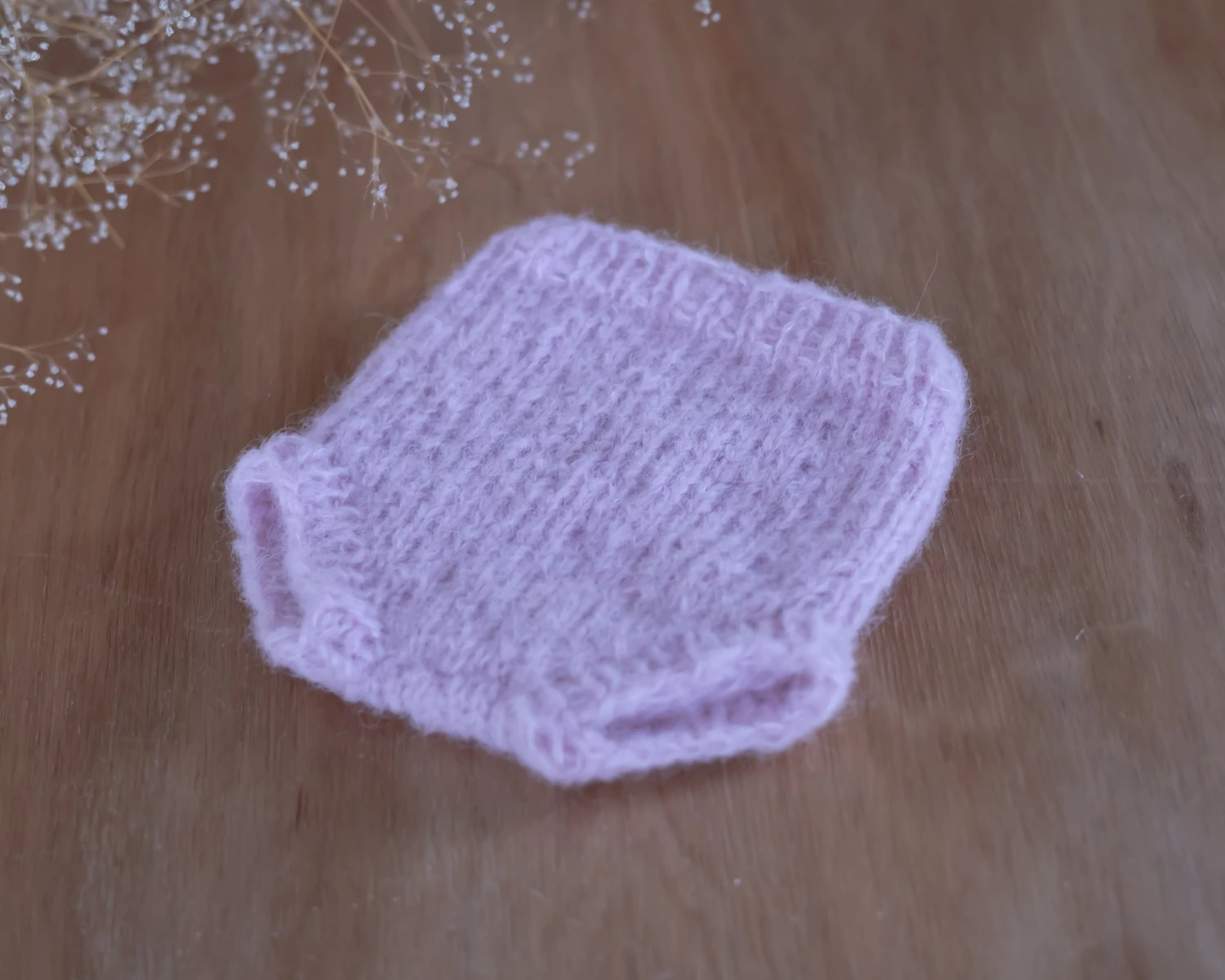 Világos rózsaszín, mohair újszülött kötött bugyi - pelenkatakaró