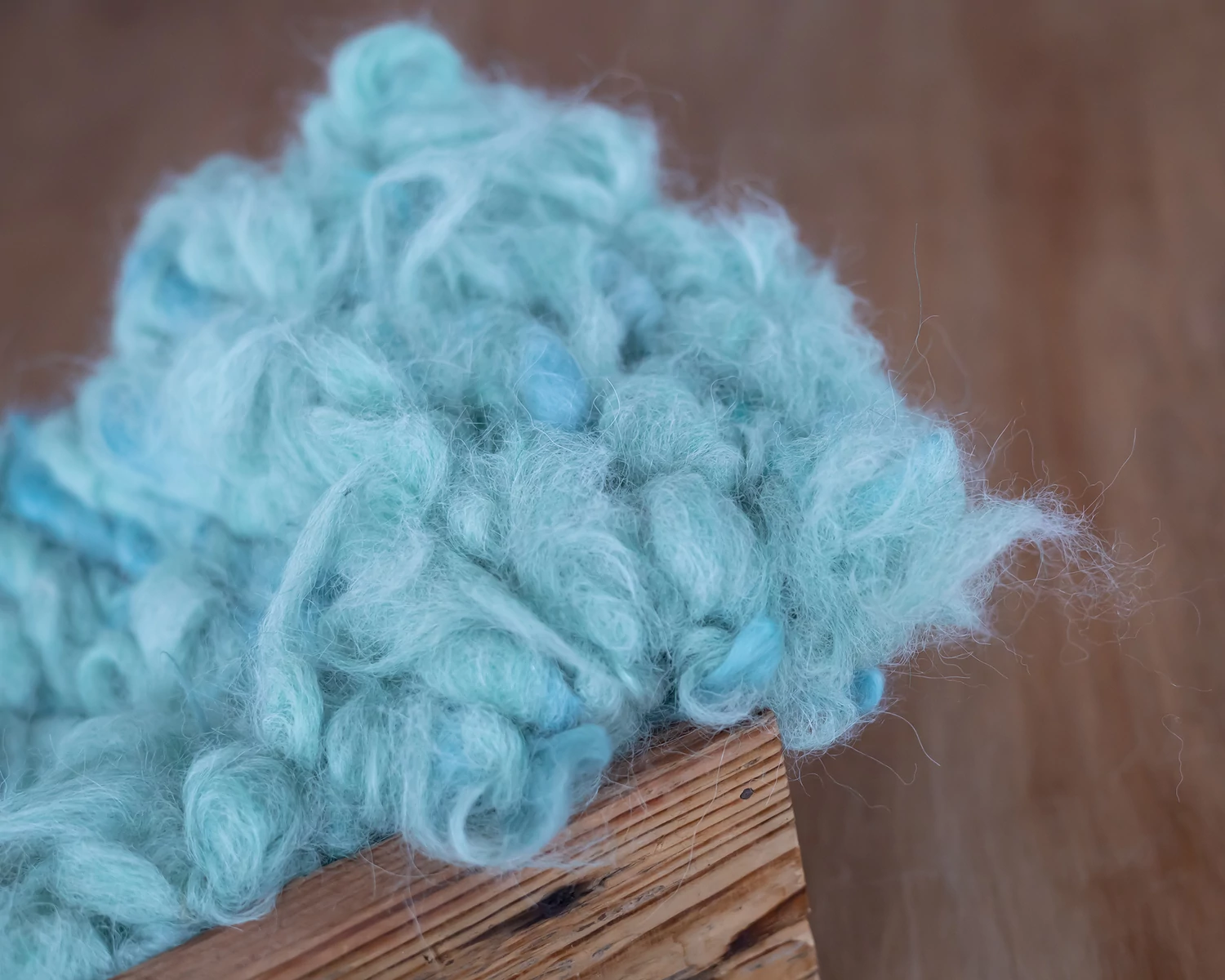 Blue-green thick rustic mini wool layer for newborn photography
