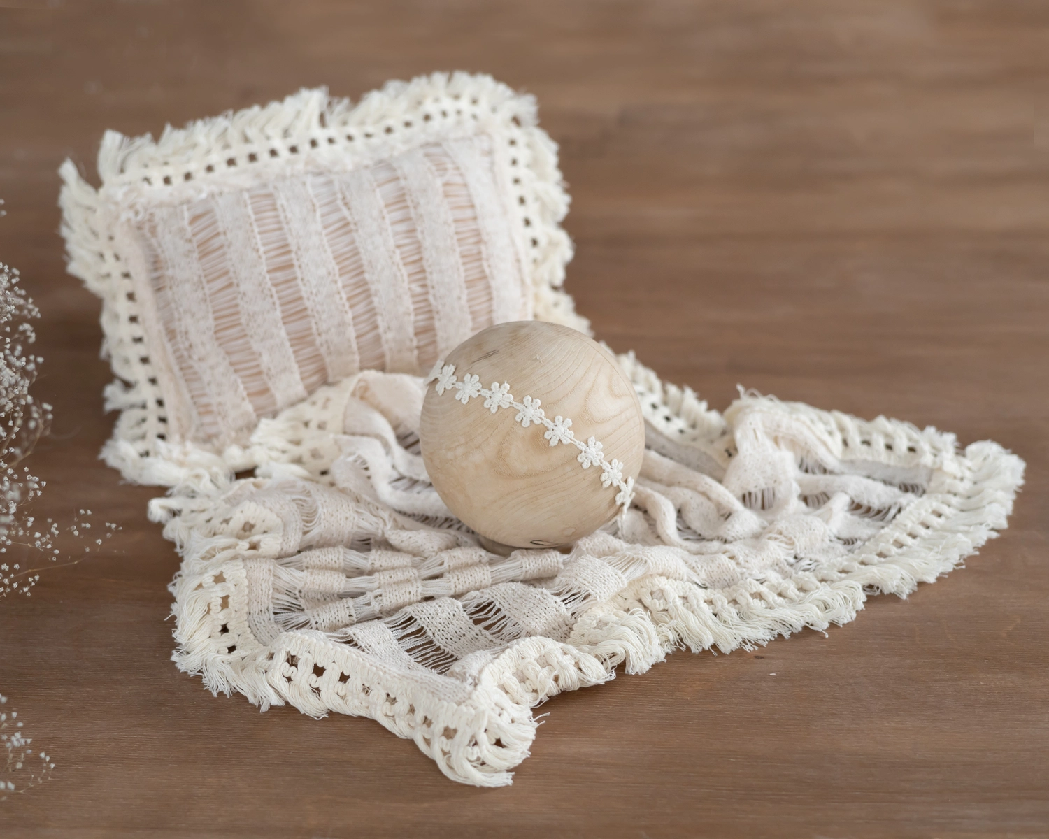 Ivory Vintage Set: Lace Pillow, Headband and Blanket