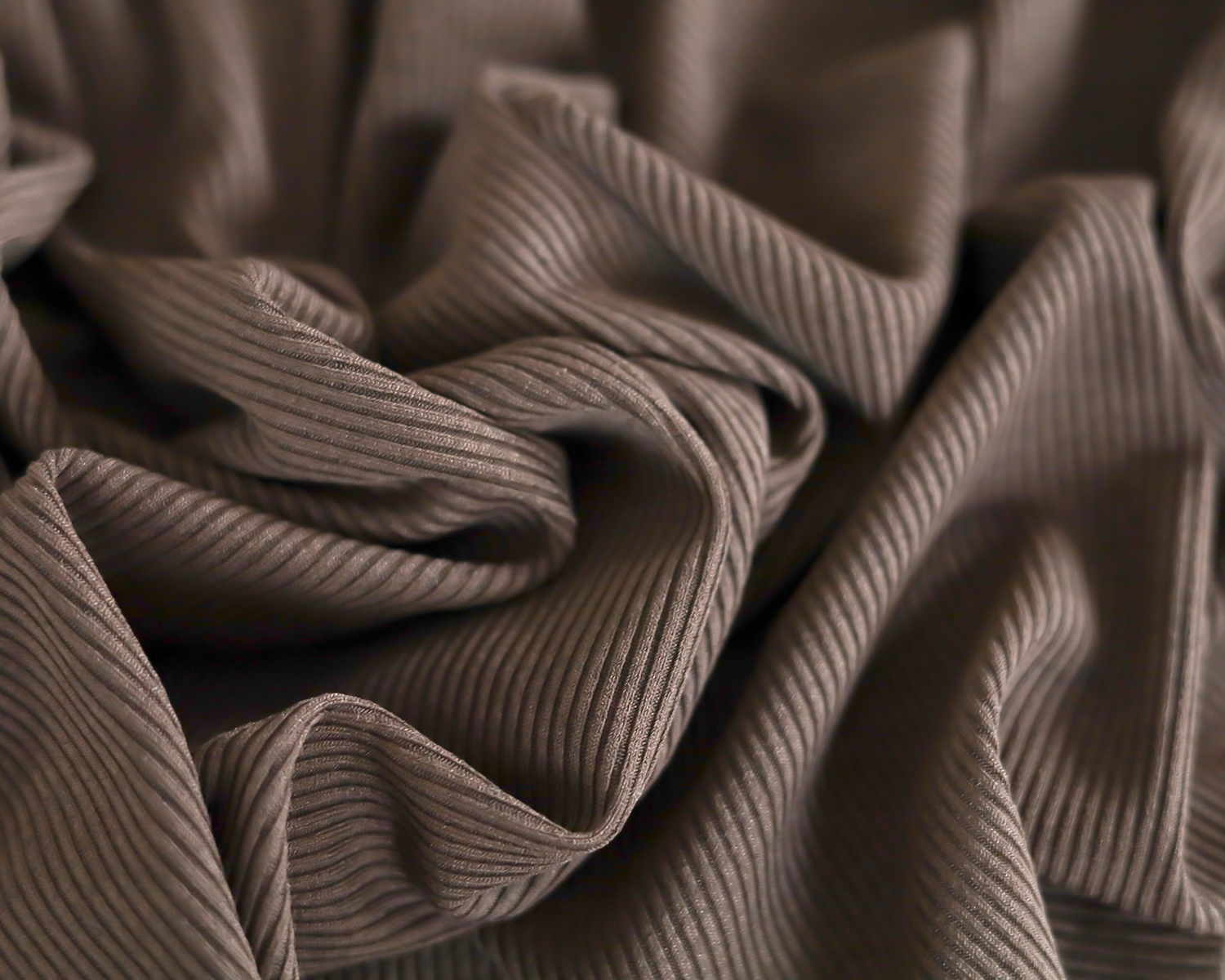 Brown Beanbag Backdrop and wrap in set - narrow ribbed