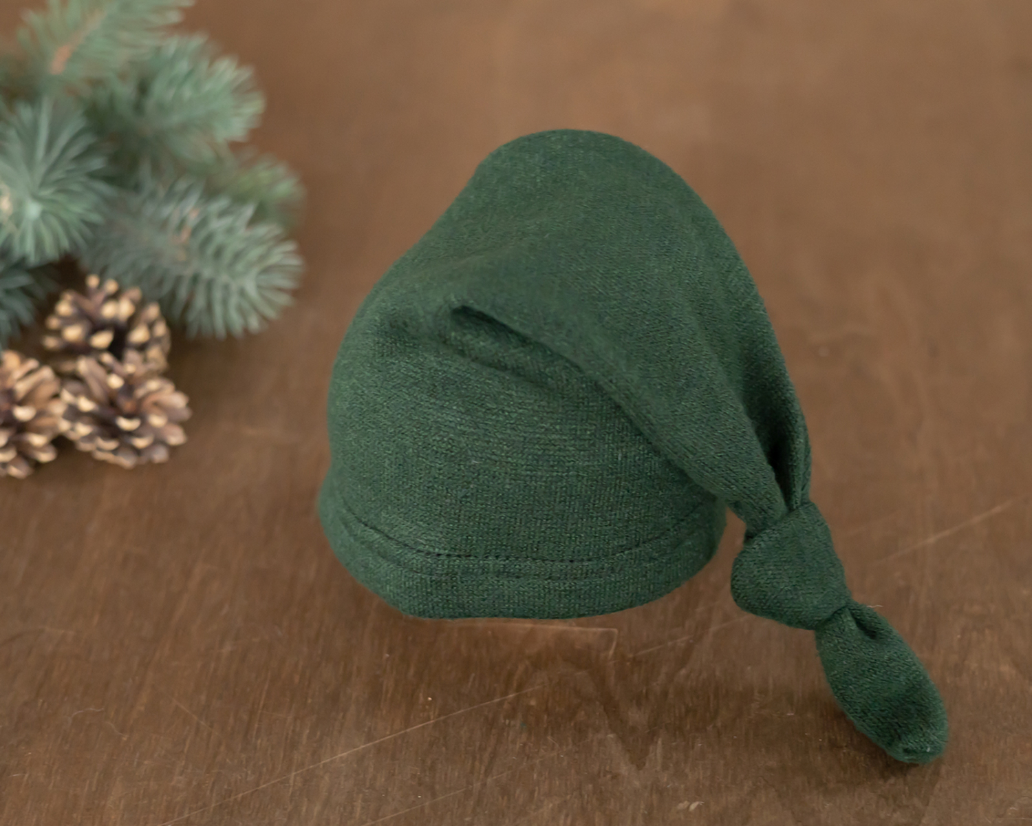 Deep Green Newborn Set: Pants and Sleepy Hat