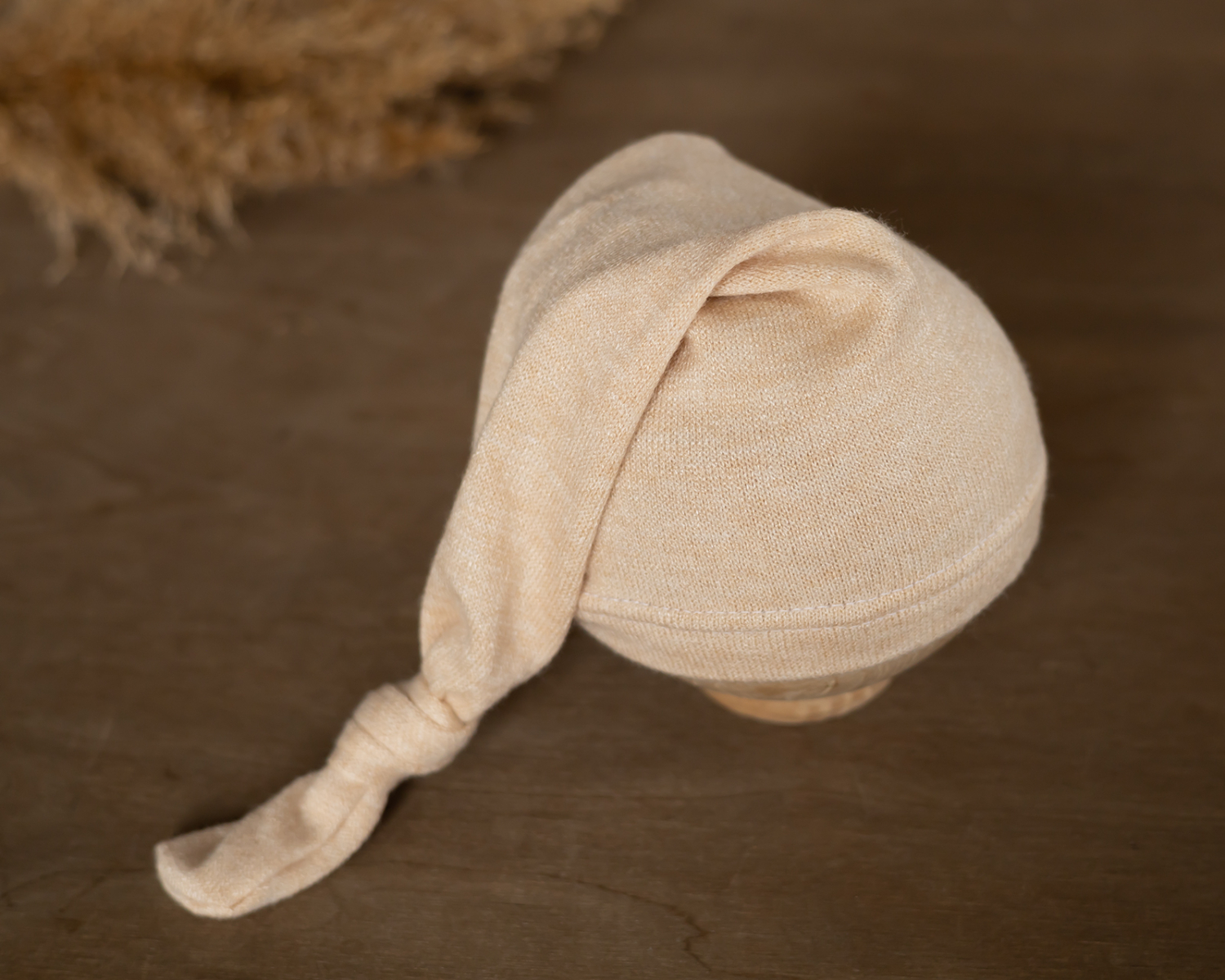 Wheatcolour newborn sleepy hat