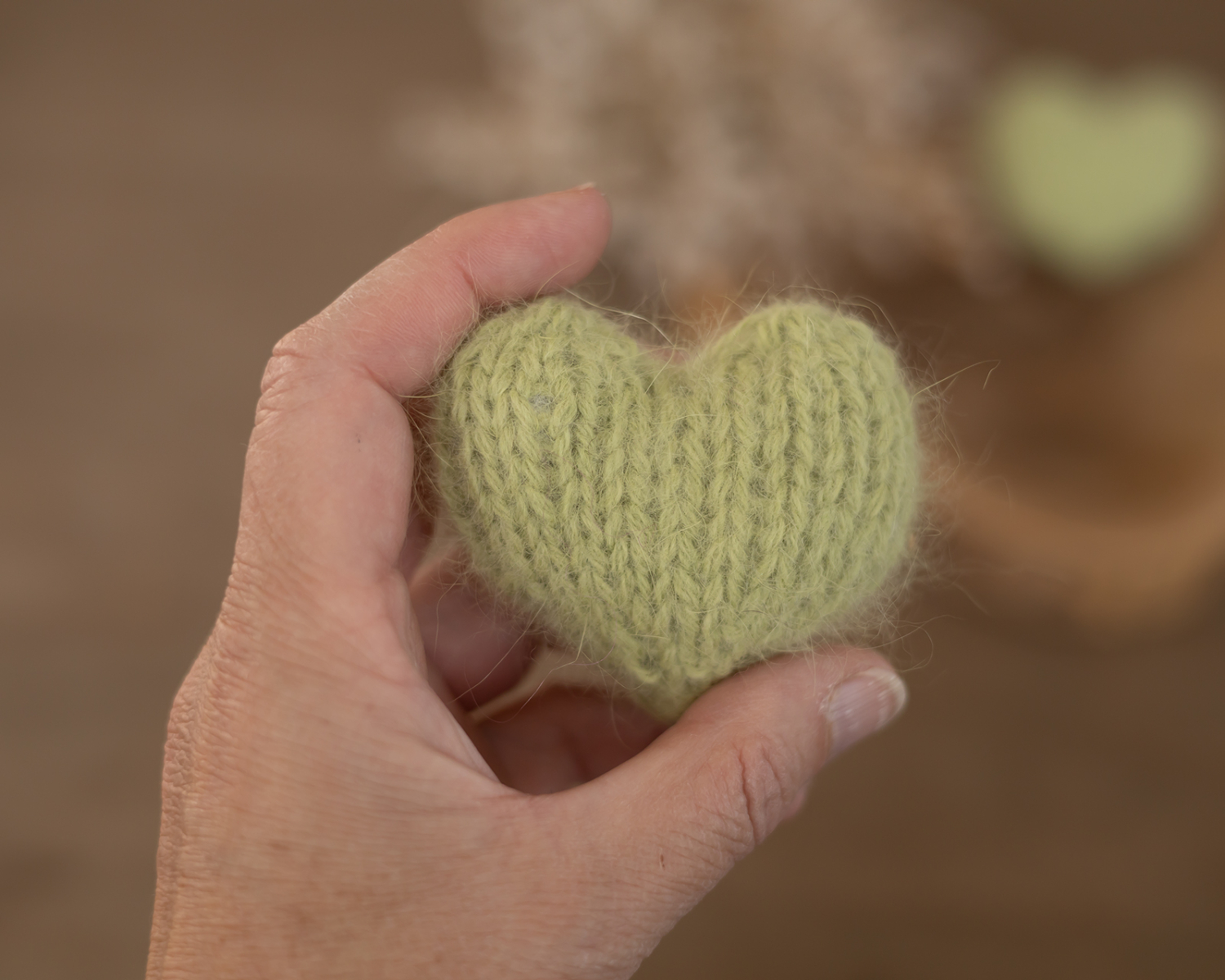 Mini, Knitted Heart, Pistachio