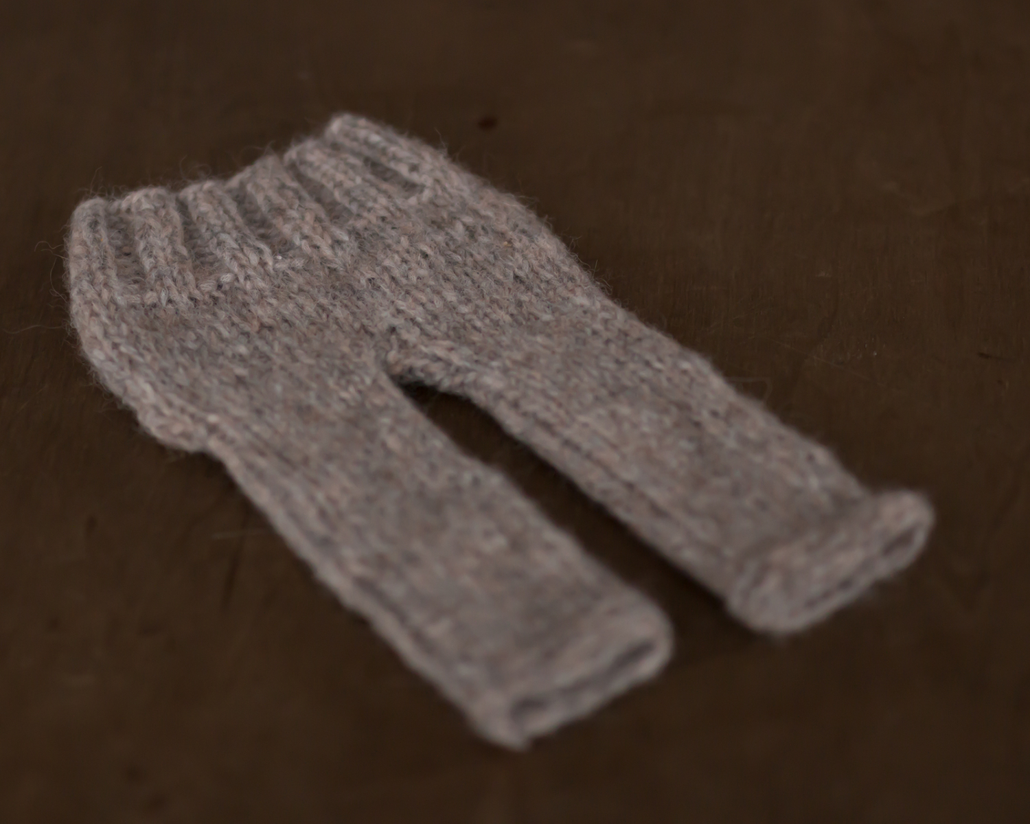 Gray- beige knit trousers