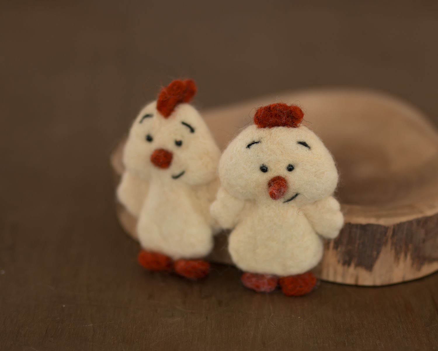 Felted photo toy, pale yellow chick
