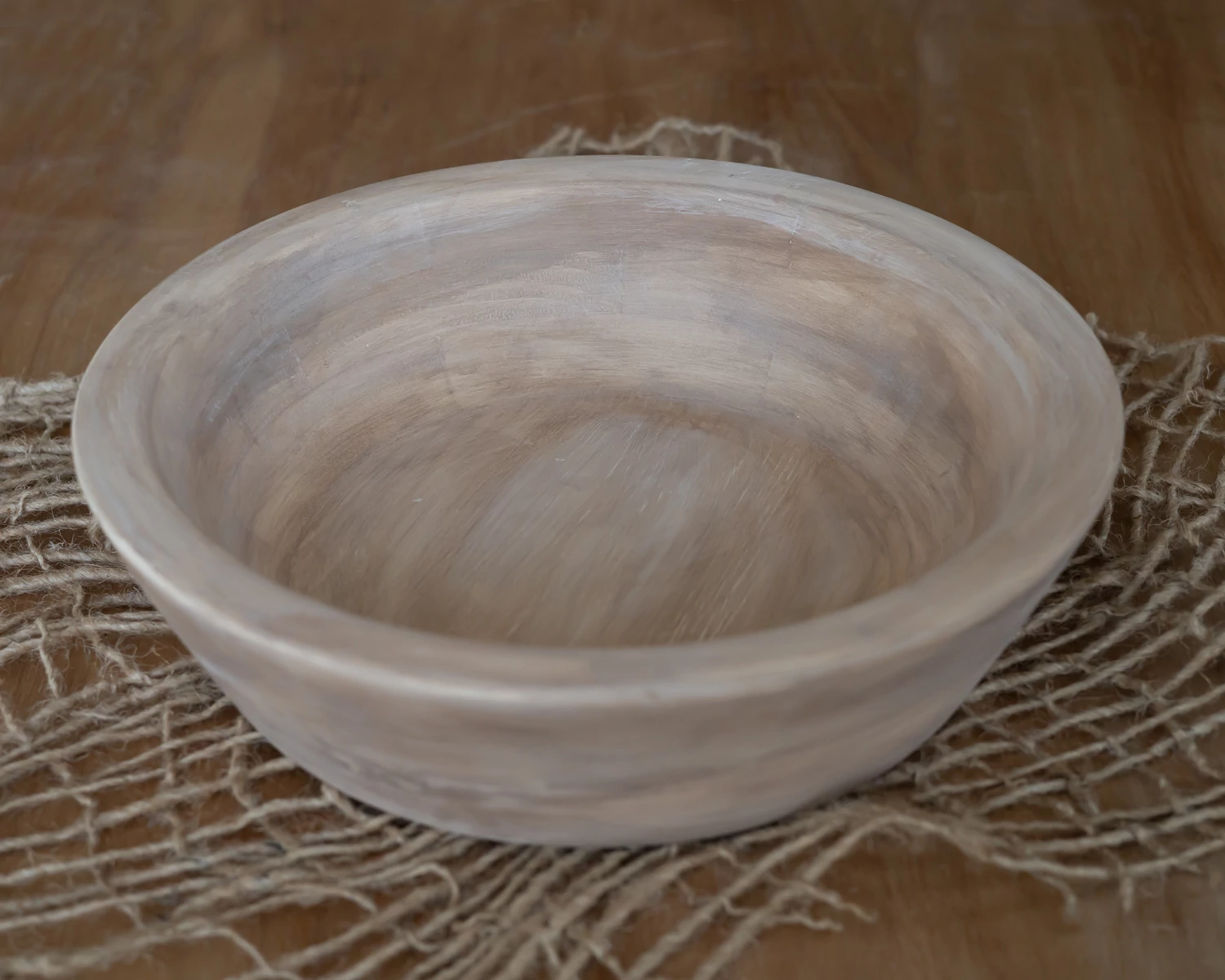 Beige round wooden bowl - 36cm