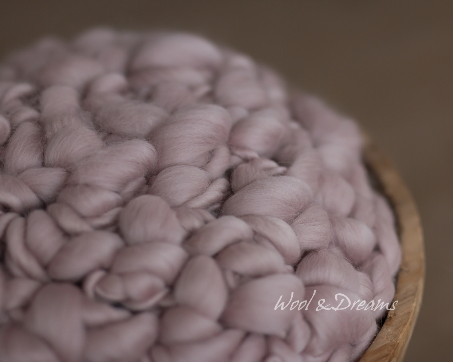 Dusty Pink Oval Chunky Blanket / Layer
