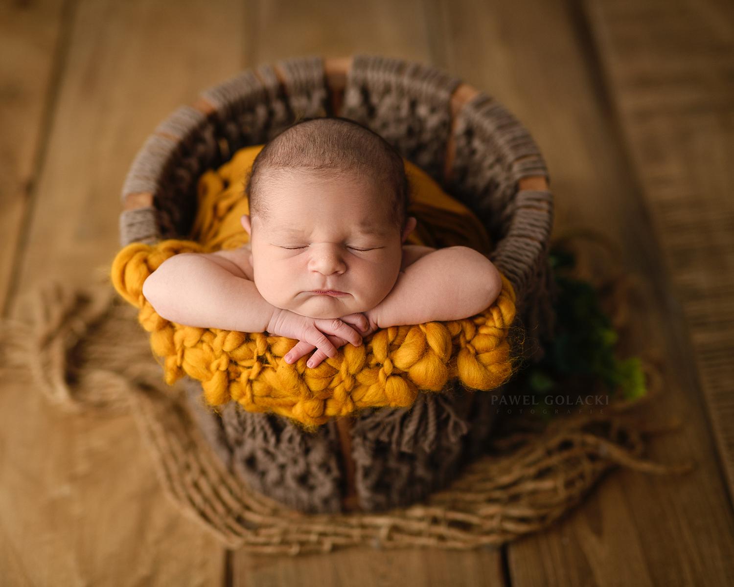 Saffron Handspun Set - Bonnet and Layer