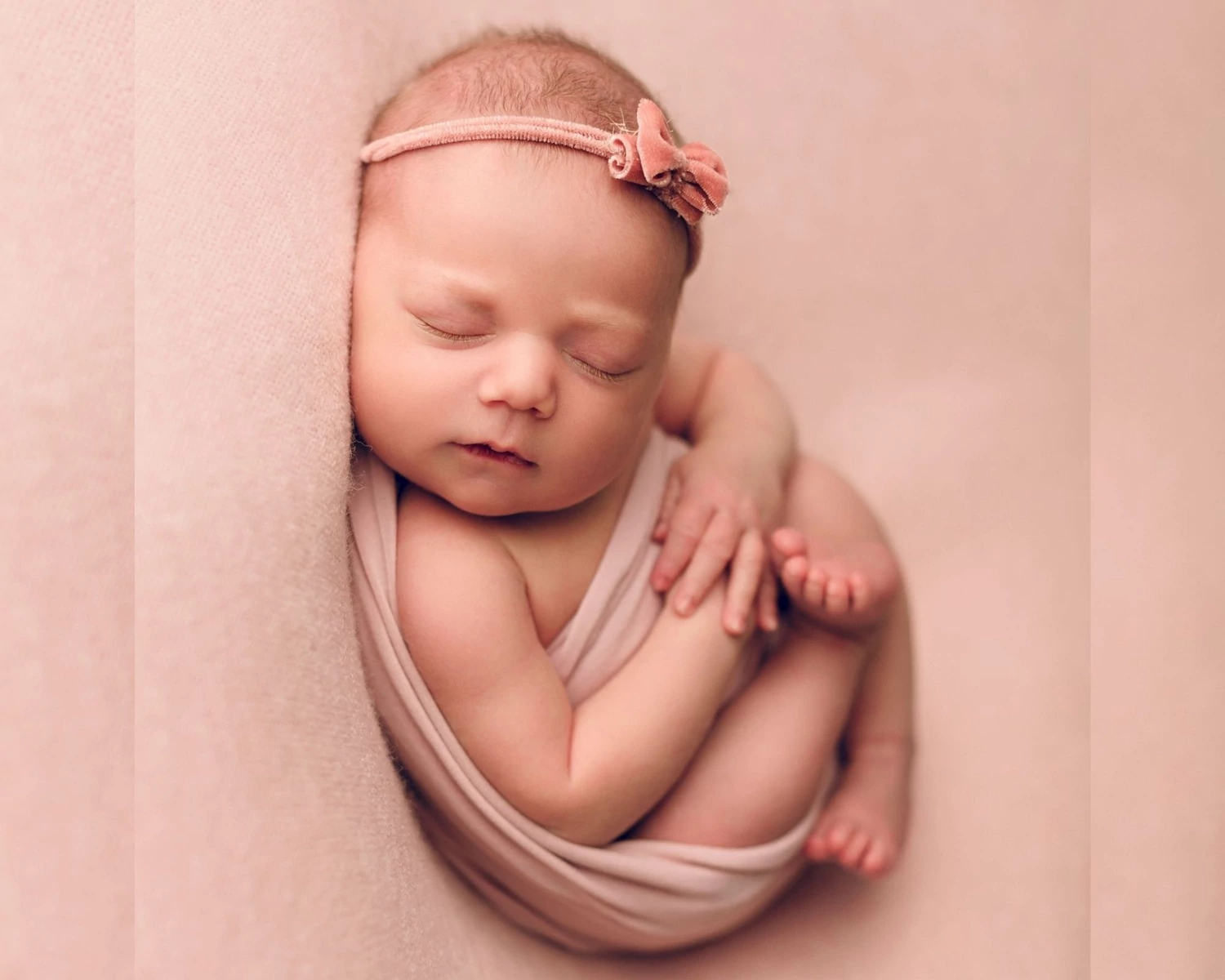 Púder rózsaszín  elasztikus wrap újszülött fotózáshoz