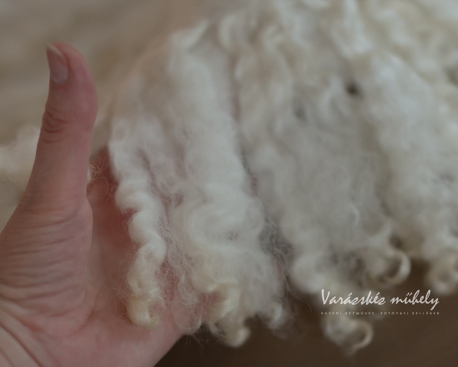 Curly Ivory Felted Layer