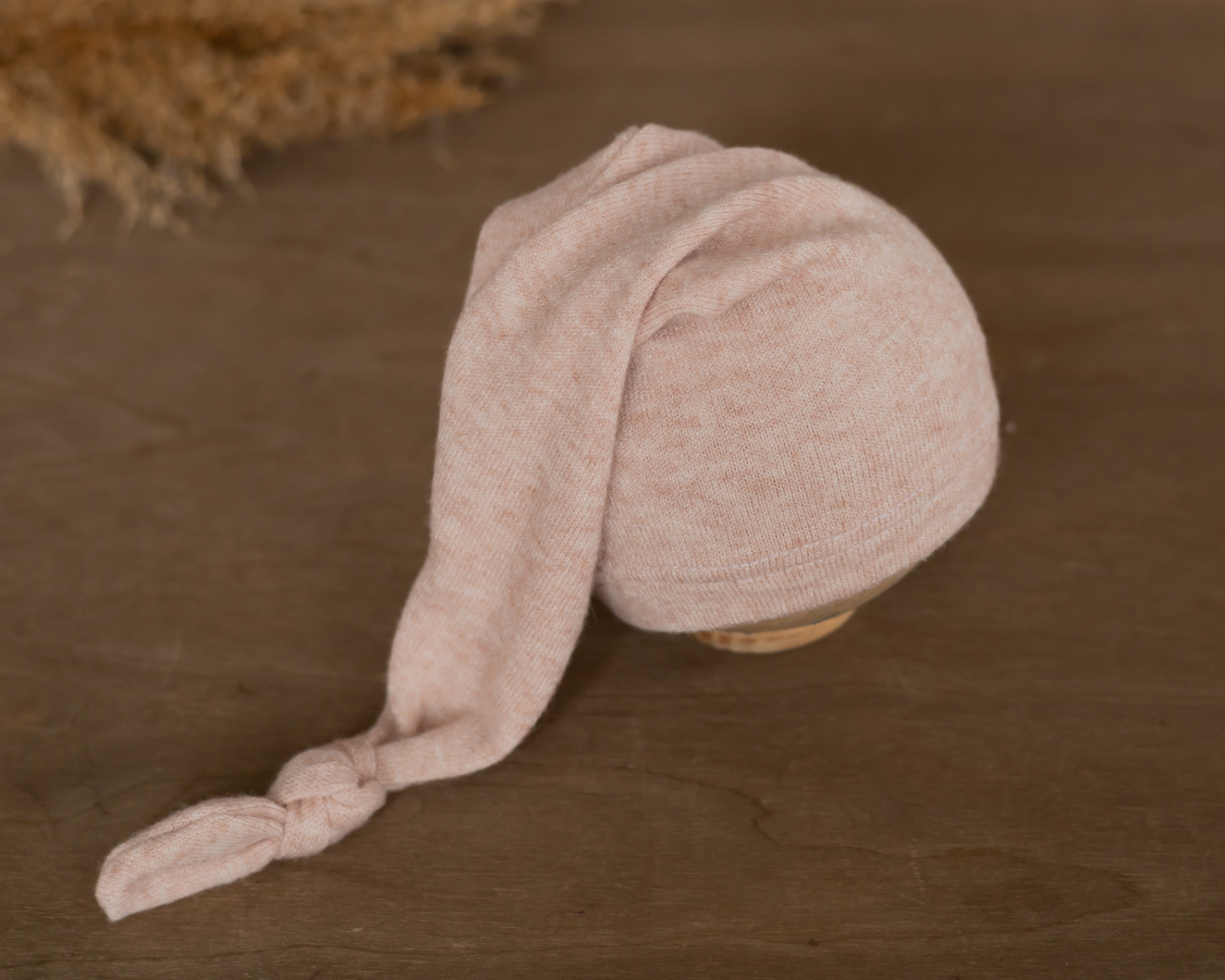 Nude pink newborn sleepy hat