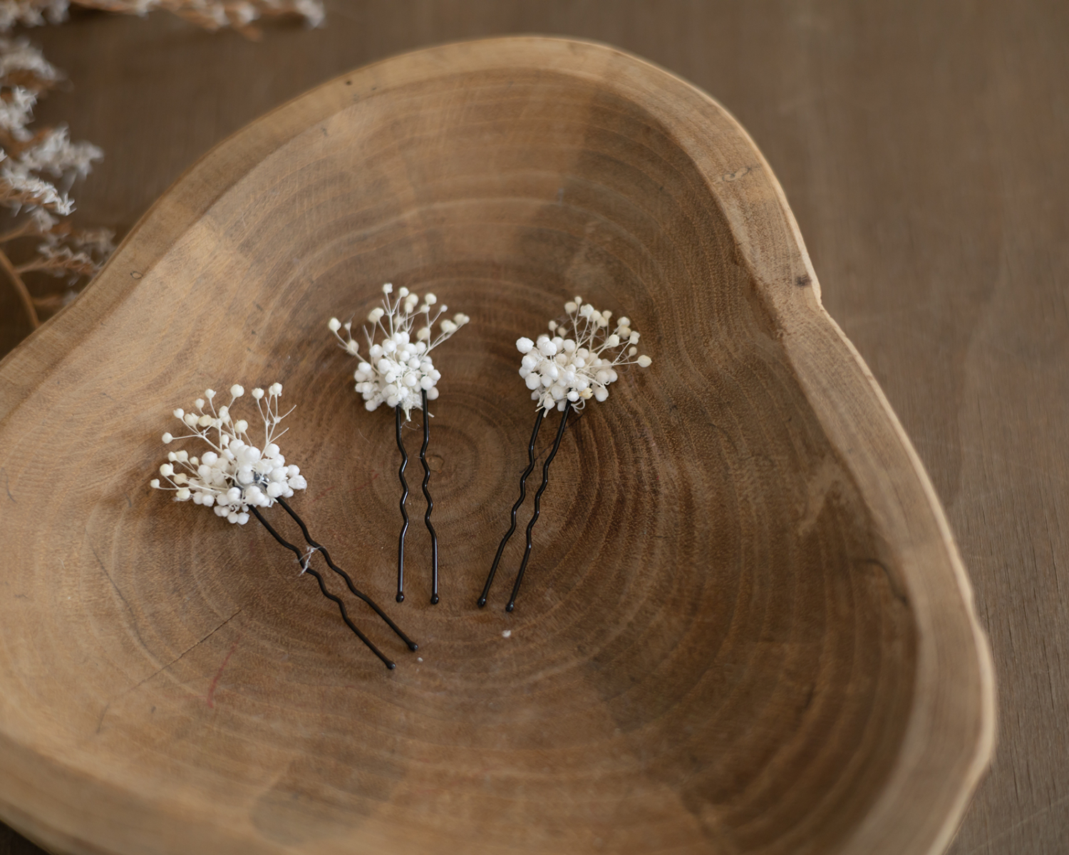White floral hair pins