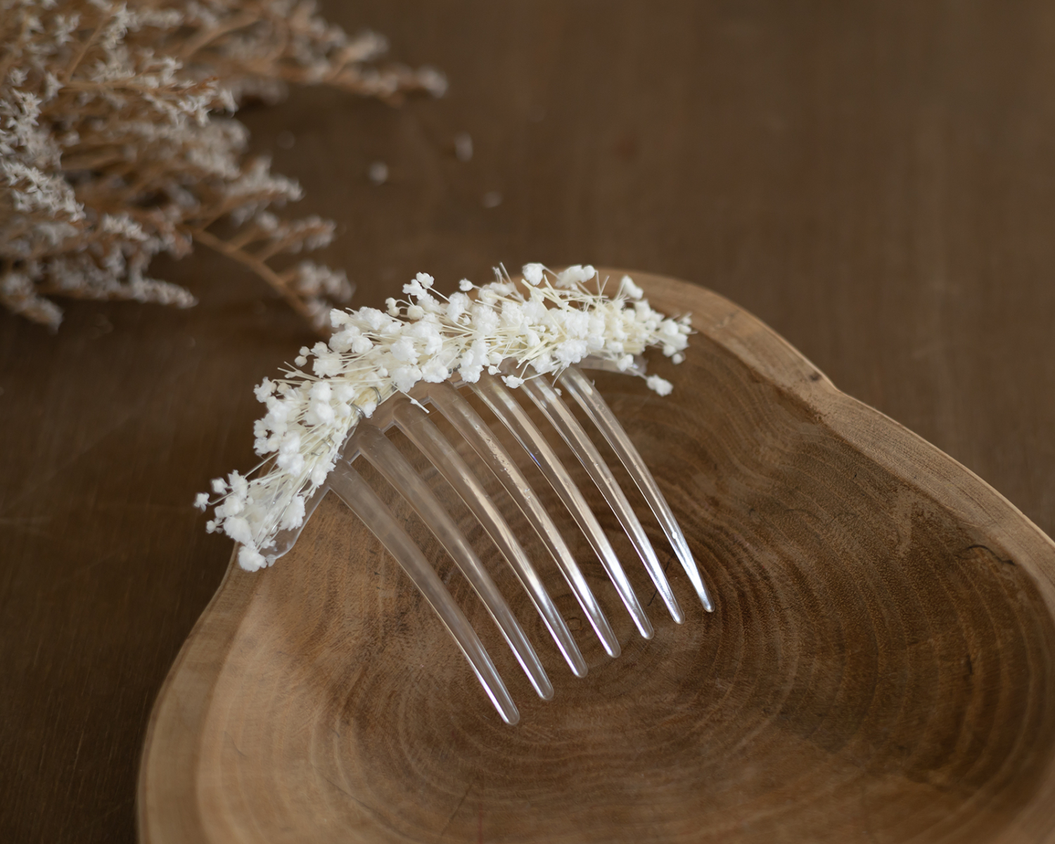 White floral hair comb
