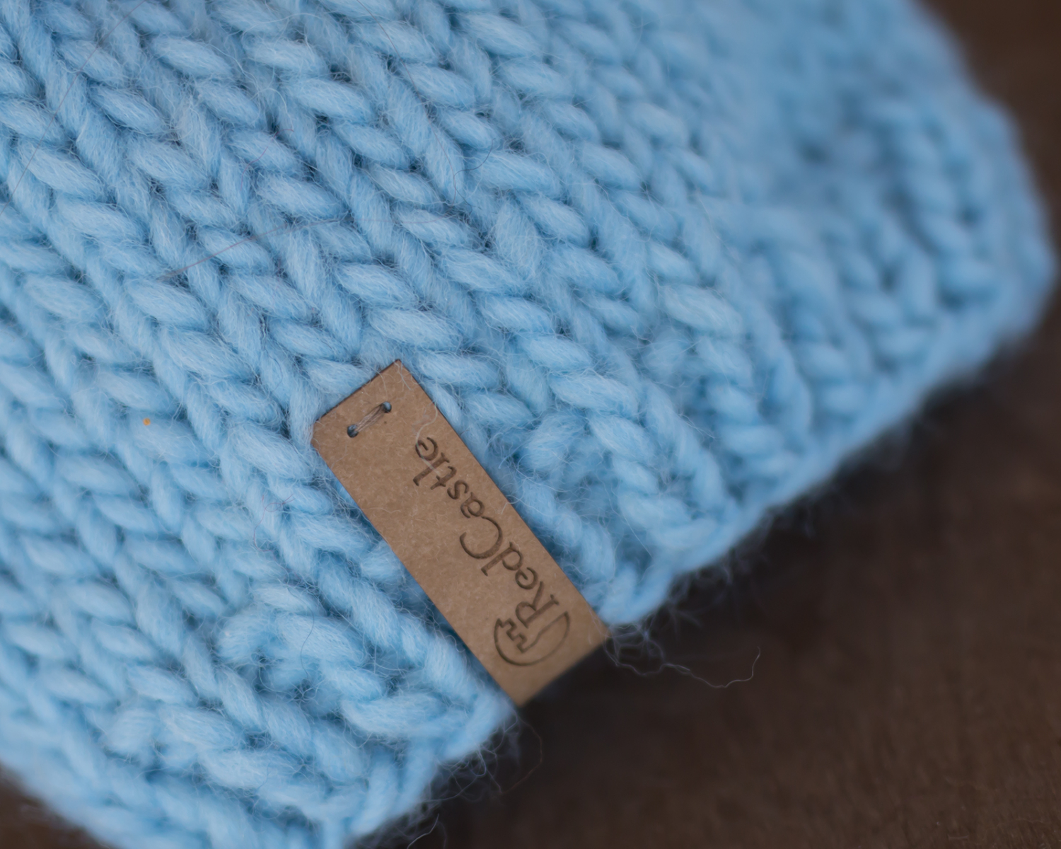 Light Blue chunky knit pom-pom hat 3-6month - on stock