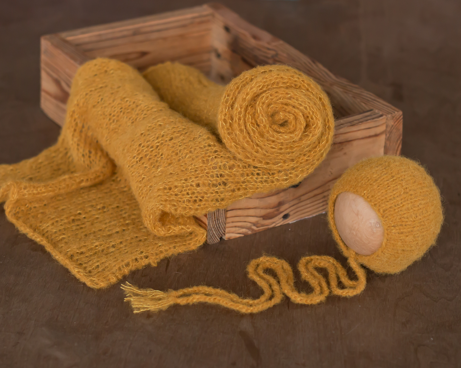 Okker sárga mohair, kötött wrap (150cm), vagy wrap+bonnet szett