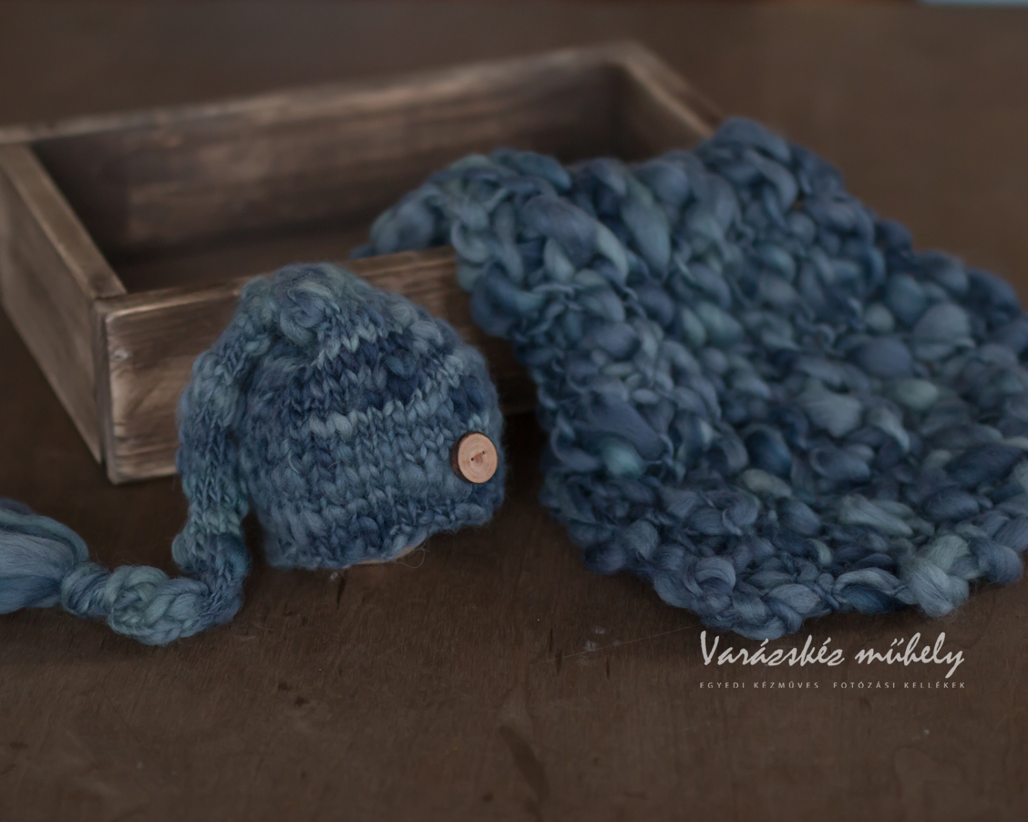 Shade of Blue Handspun Blanket / Layer and sleepy hat set