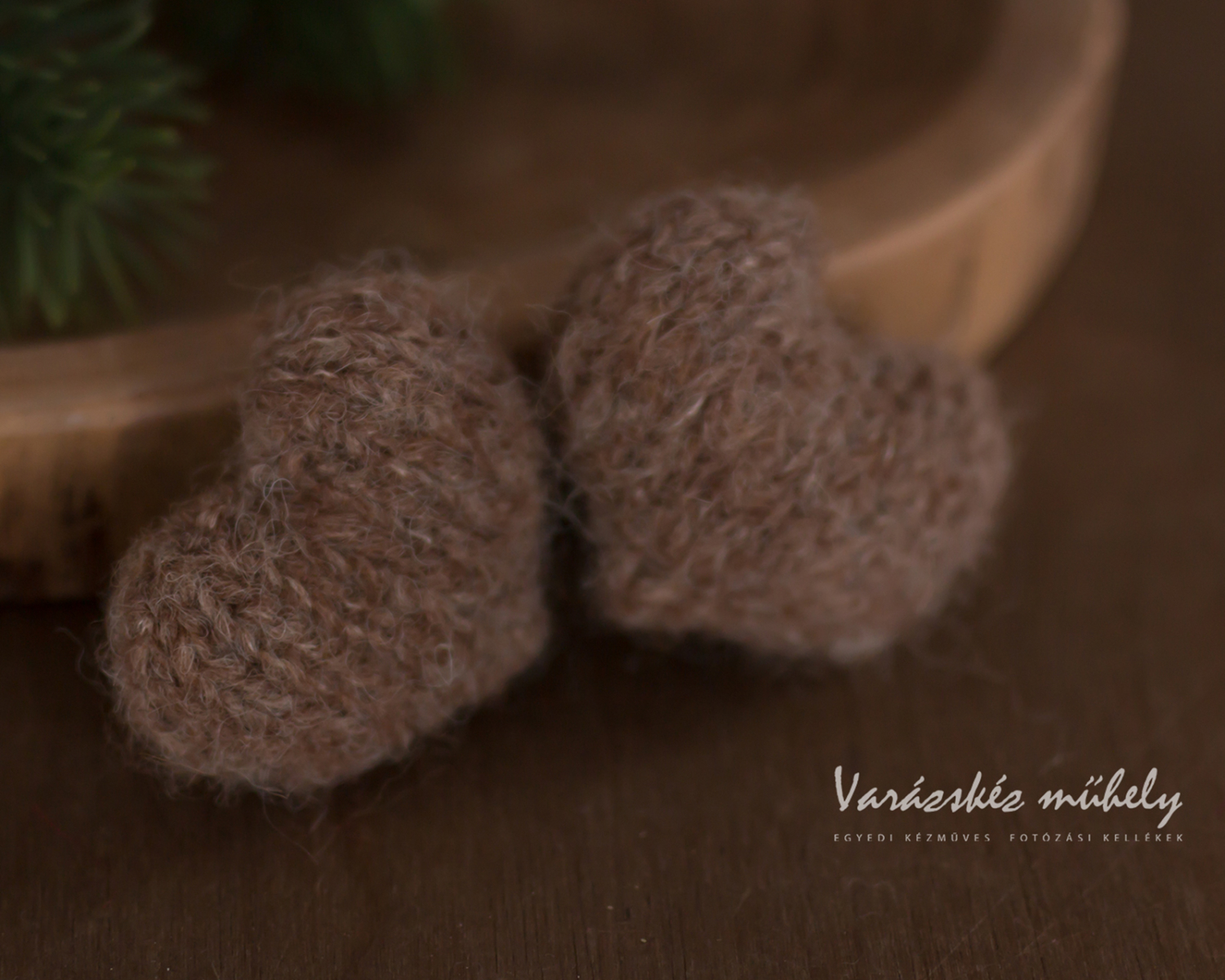 Mini, Knitted Heart, Brown