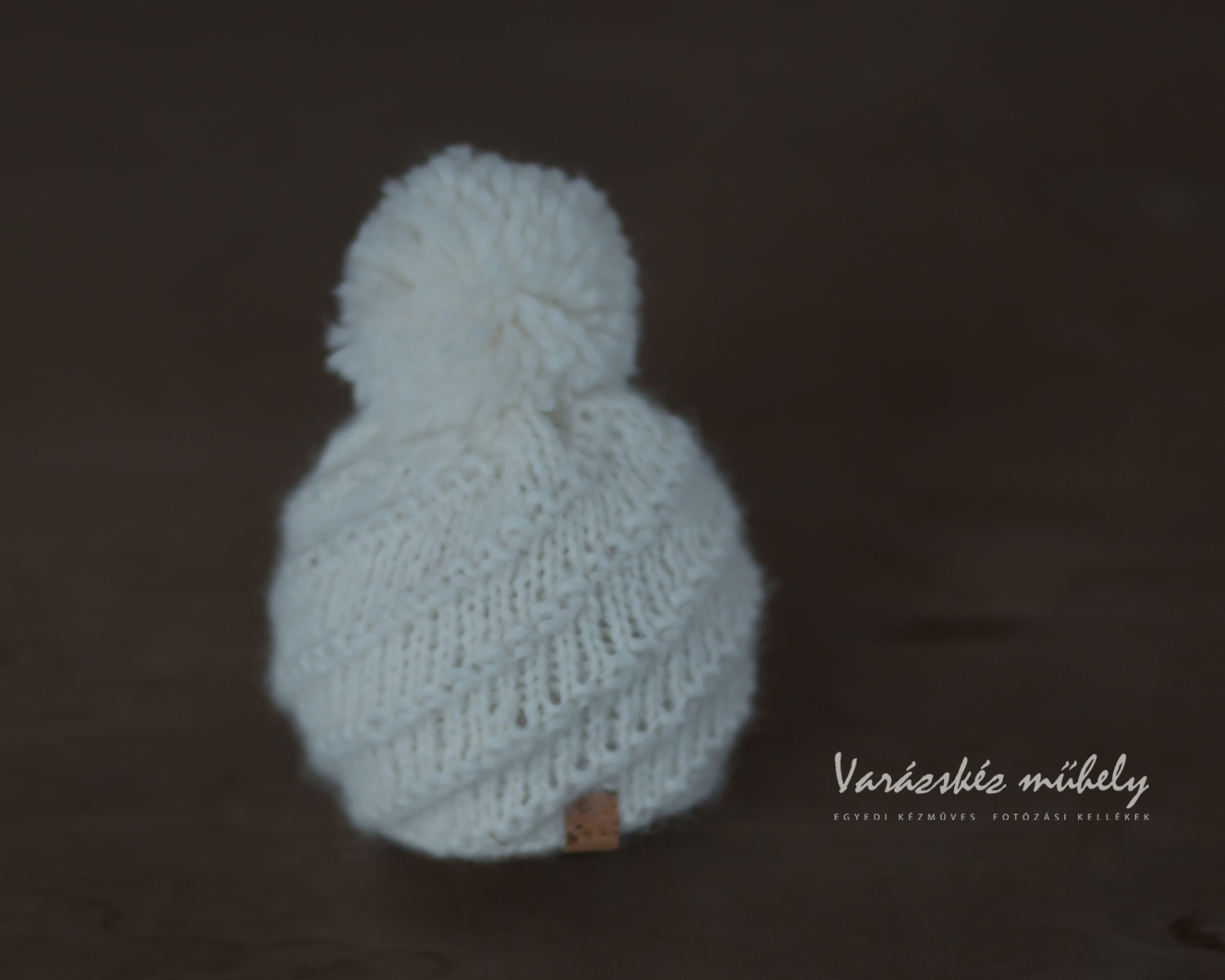 Ivory Knitted Newborn Hat