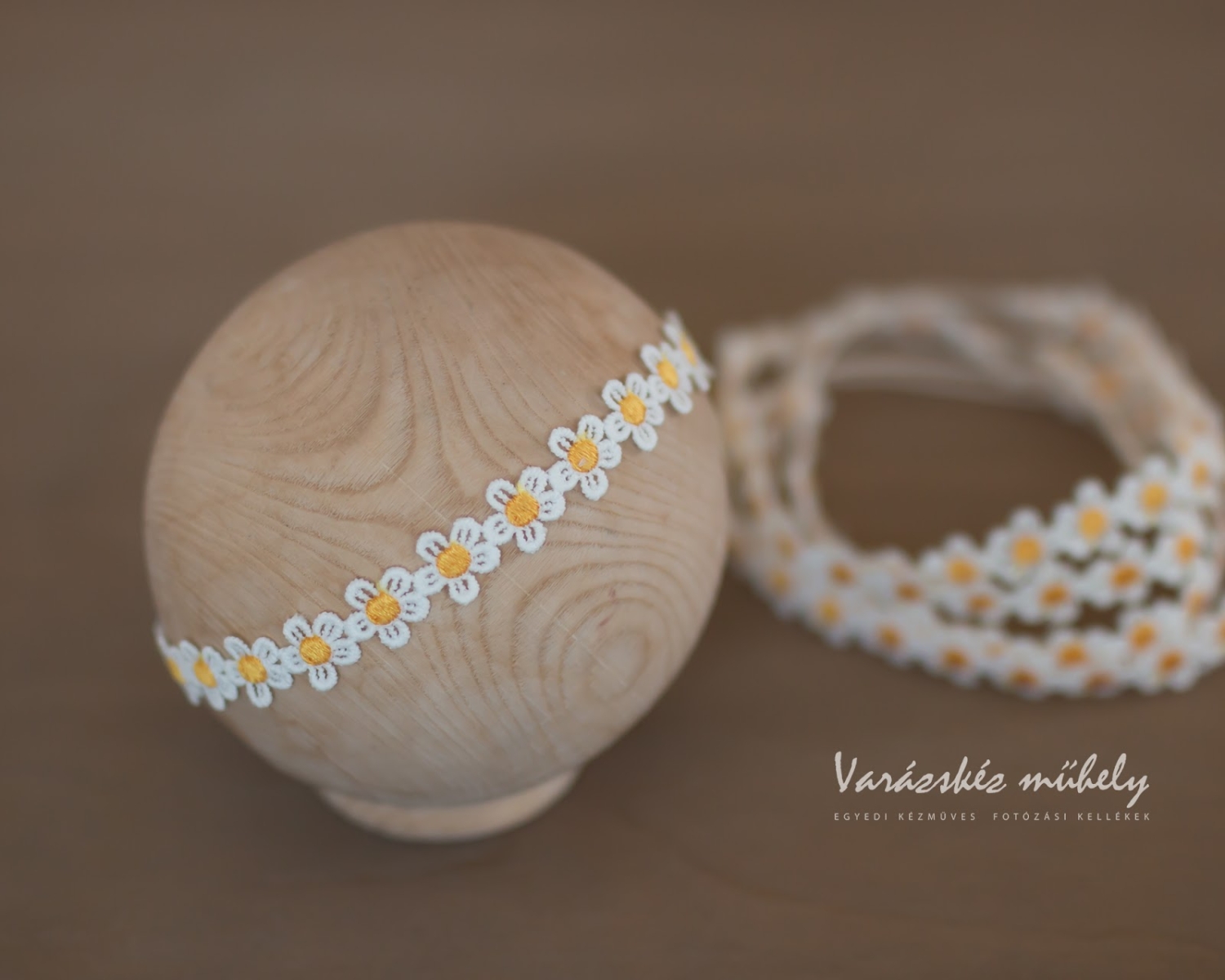 Floral Headband, White-Yellow