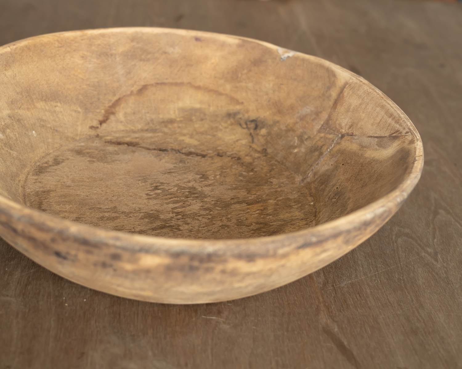 "2" Natural color round wooden bowl - 3cm