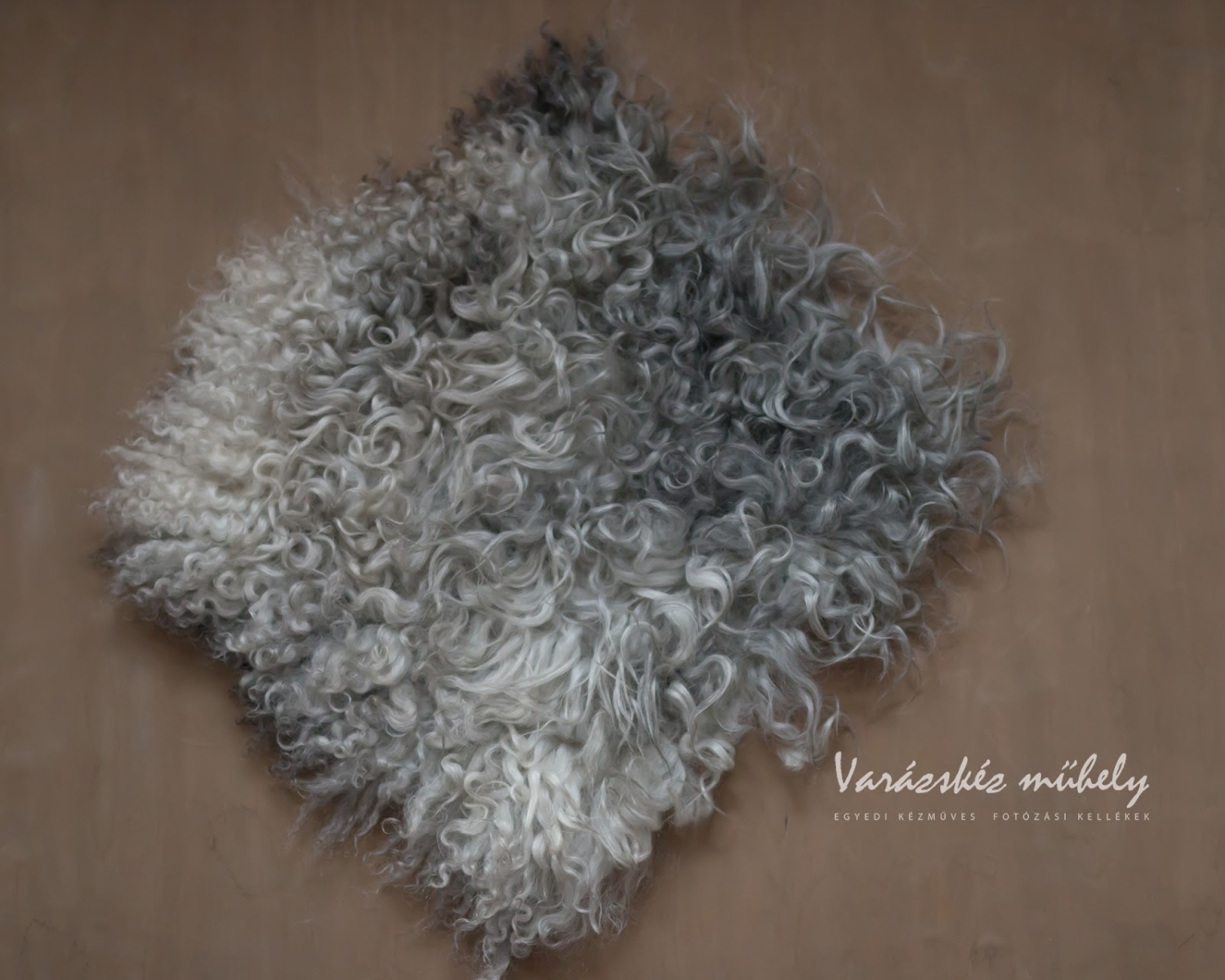 Gray Curly Fur - Small