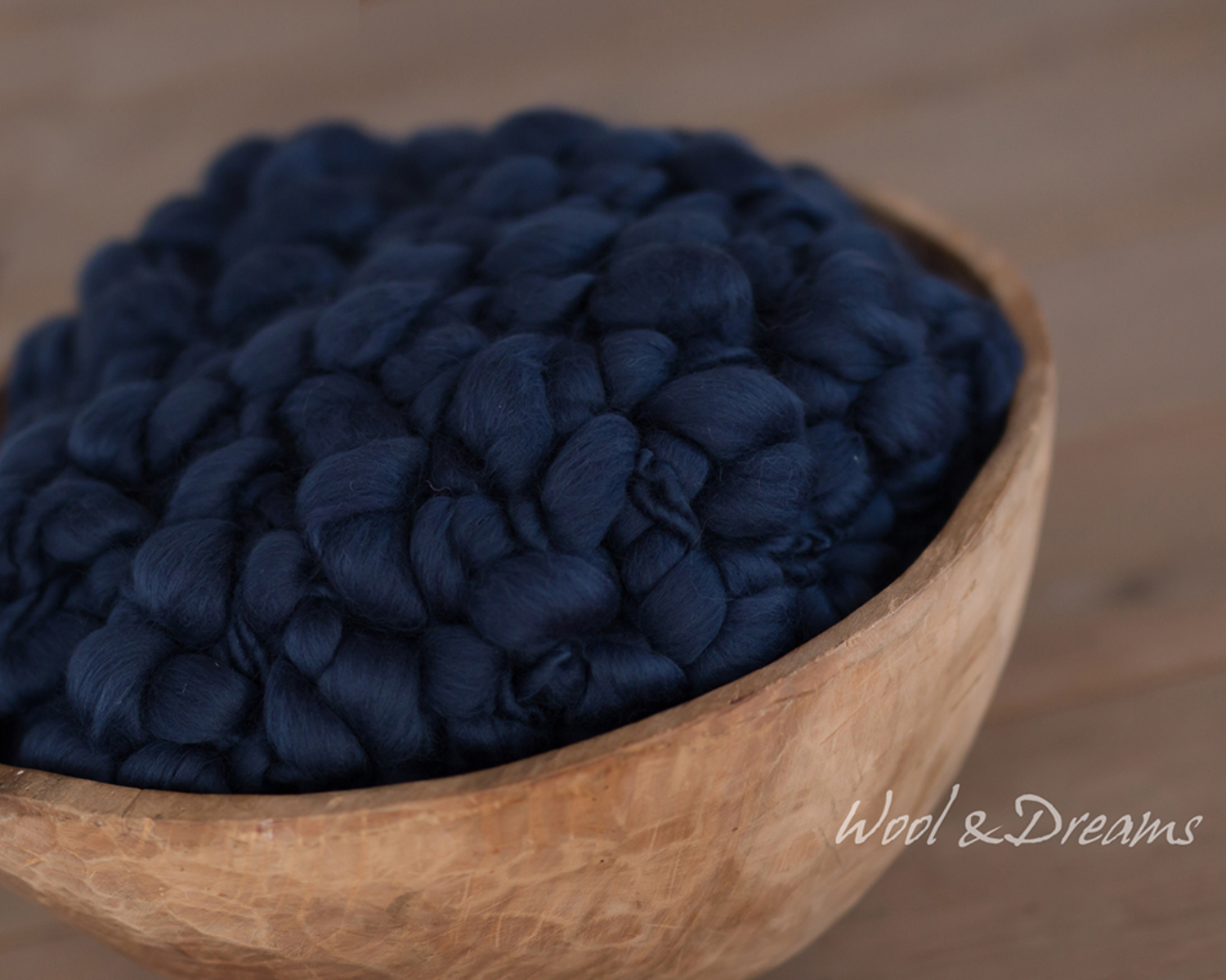 PRE-ORDER - Oval Chunky Deep Blue Blanket / Layer