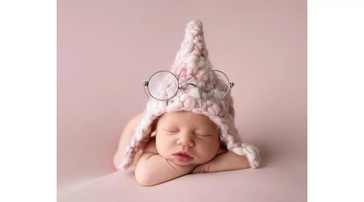 Newborn Photography Safety Tips and Props